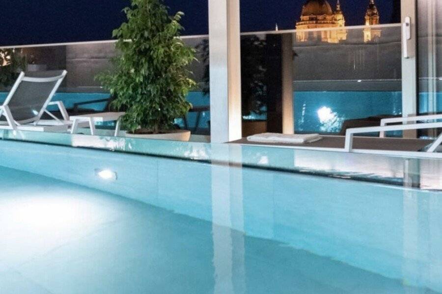 Cortile Hotel - Adults Only indoor pool,ocean view