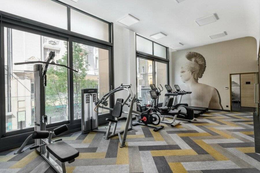 Emerald Downtown Luxury Suites by Continental Group fitness centre