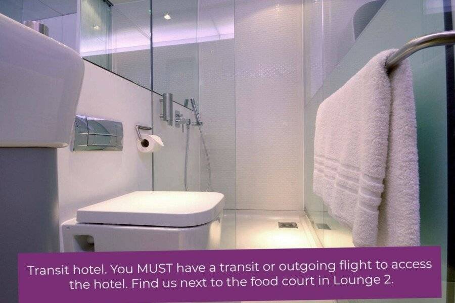 YOTELAIR Amsterdam Transit Hotel 