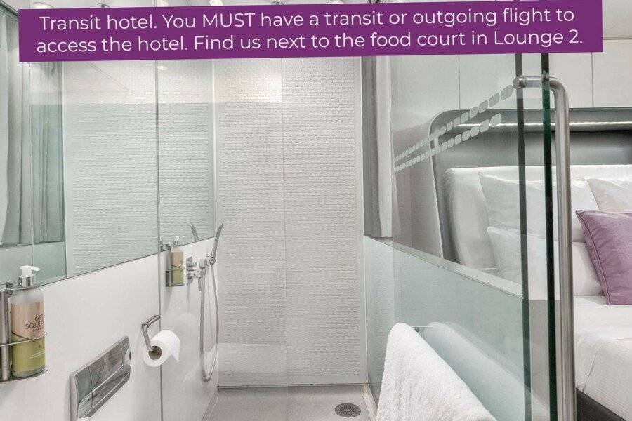 YOTELAIR Amsterdam Transit Hotel 