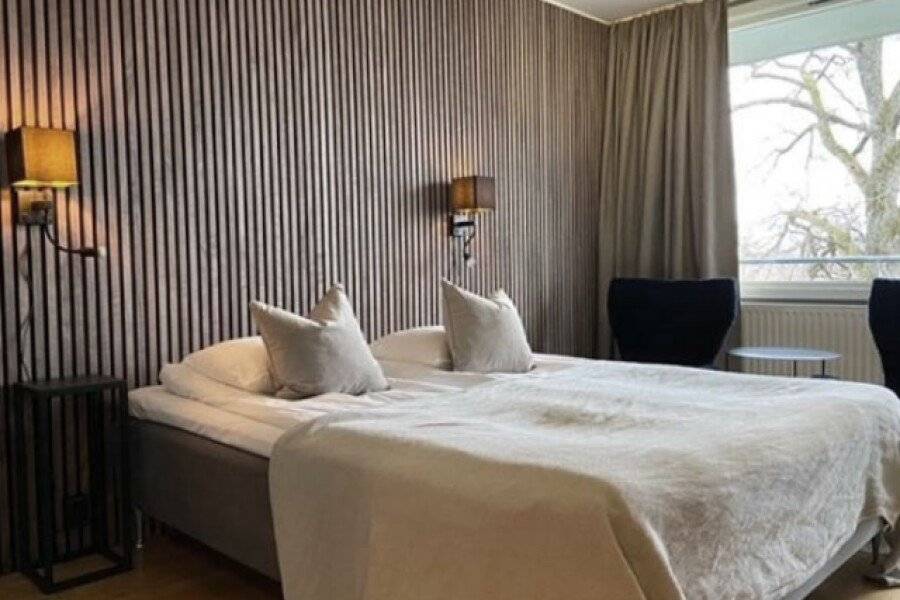 Albert Kök Hotell & Konferens hotel bedroom