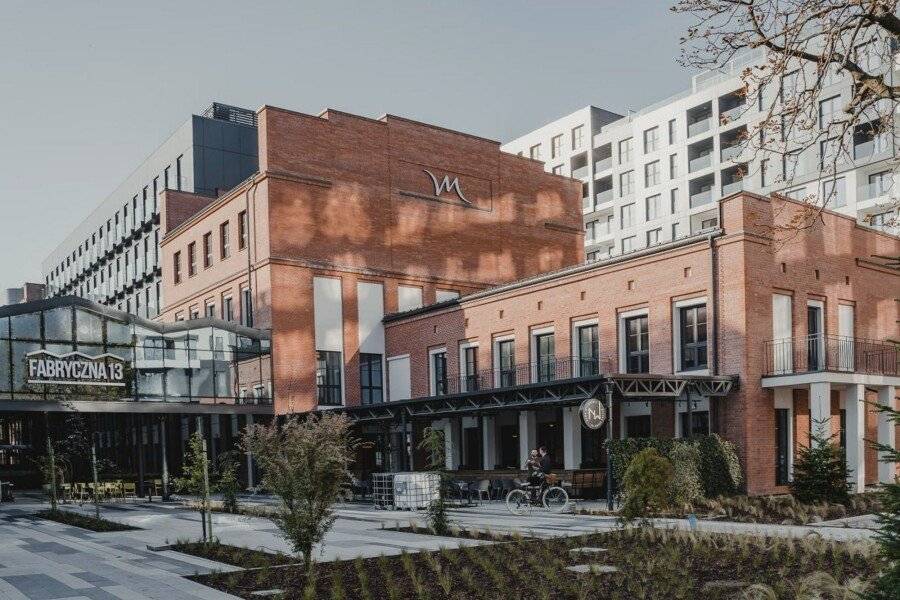 Mercure Krakow Fabryczna City facade