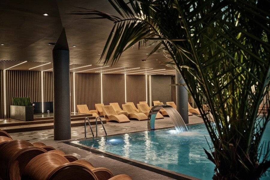 AC Hotel by Marriott Krakow spa, indoor pool