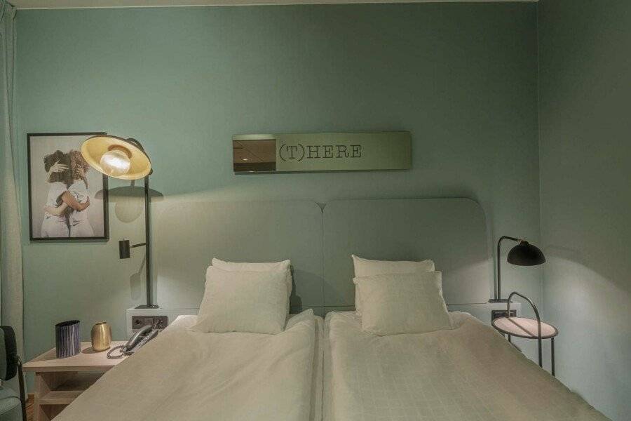 Scandic Landvetter hotel bedroom