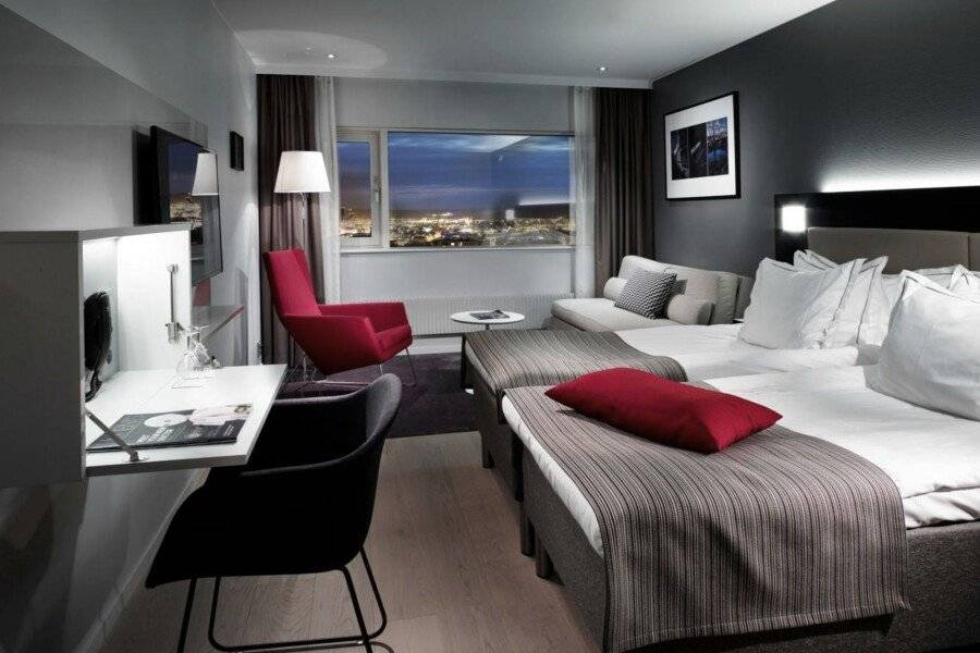 Gothia Towers & Upper House hotel bedroom