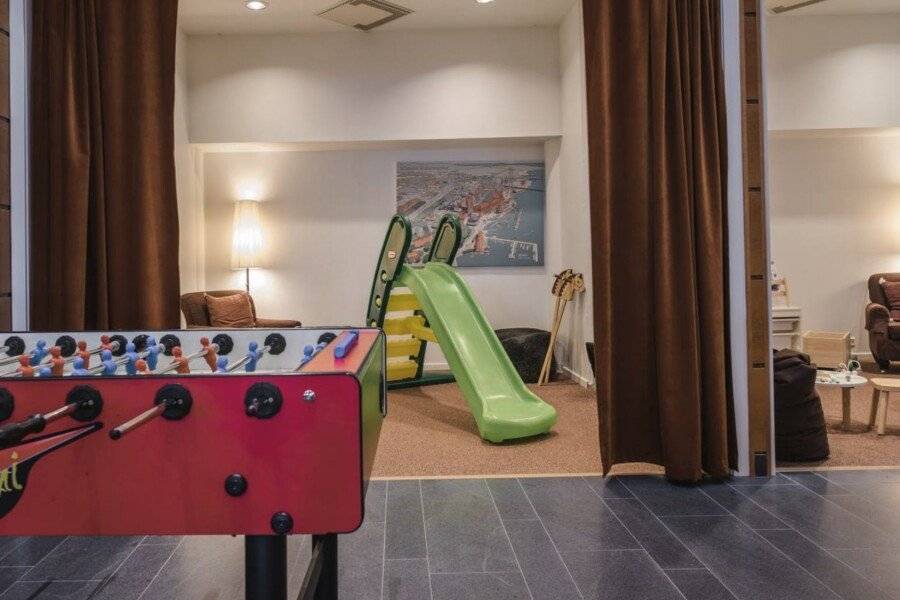 Quality Hotel Waterfront kids play area