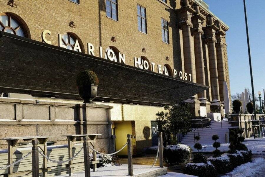 Clarion Hotel Post facade