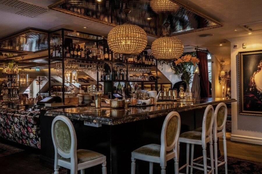 Hotel Pigalle bar