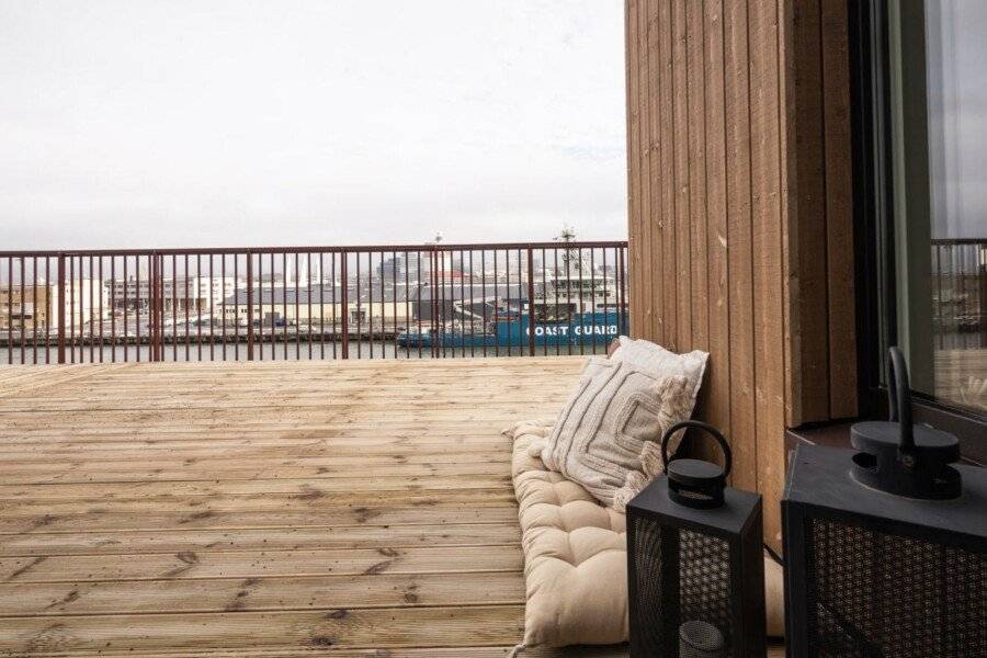 Waterfront Cabins balcony,ocean view