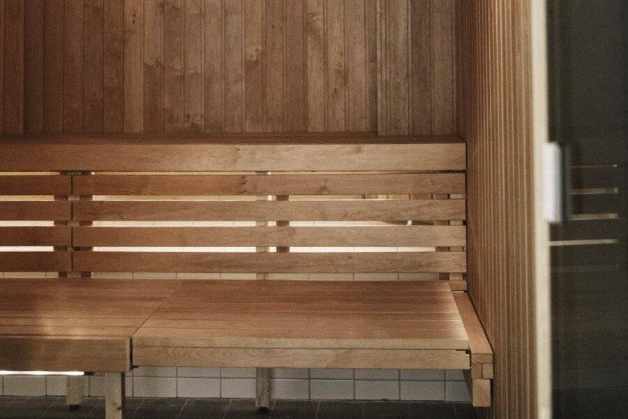 Best Western Kom Hotel sauna