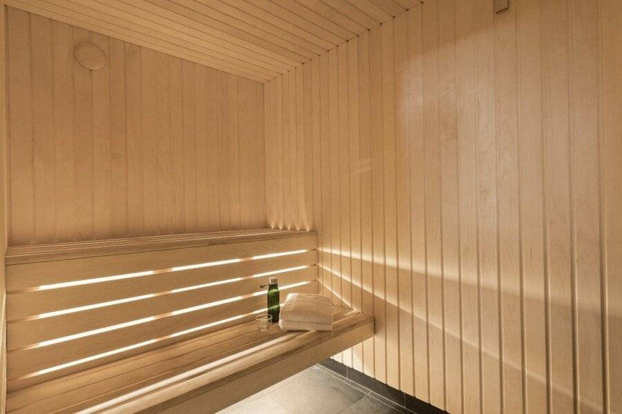 Mornington Hotel sauna