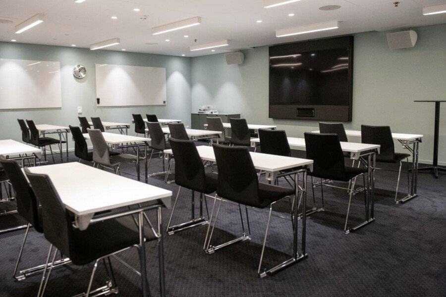 Quality Hotel Globe conference room,meeting room