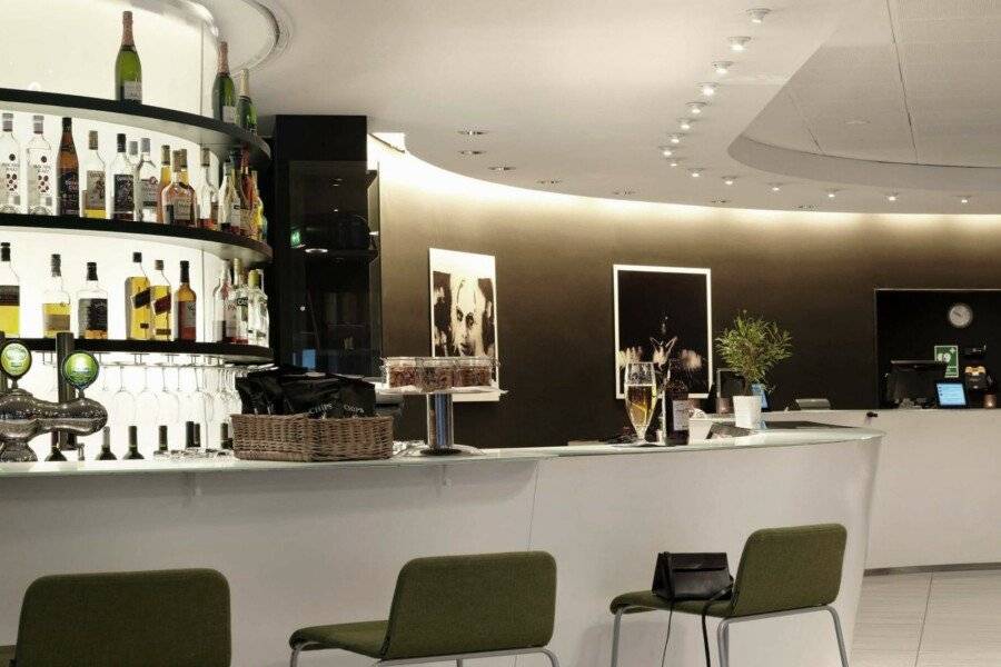 Scandic Alvik bar,lobby