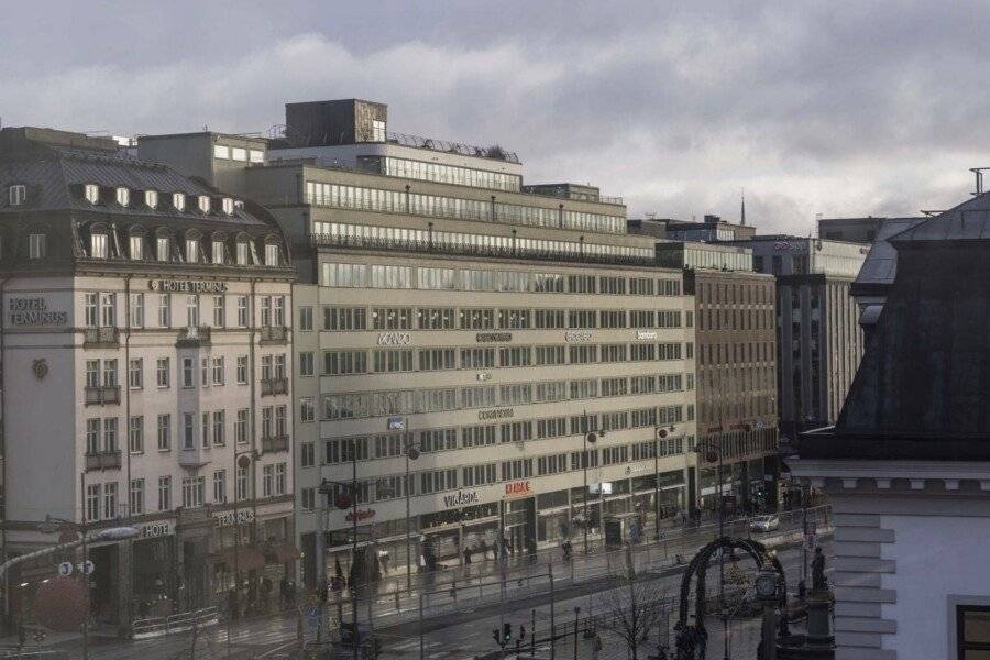 Radisson Blu Royal Viking Hotel , facade