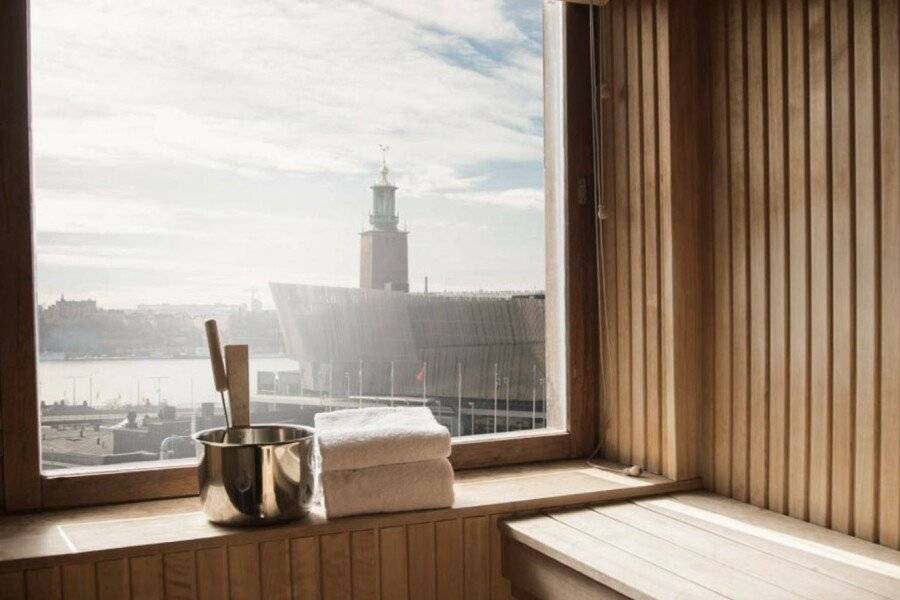 Radisson Blu Royal Viking Hotel sauna,ocean view