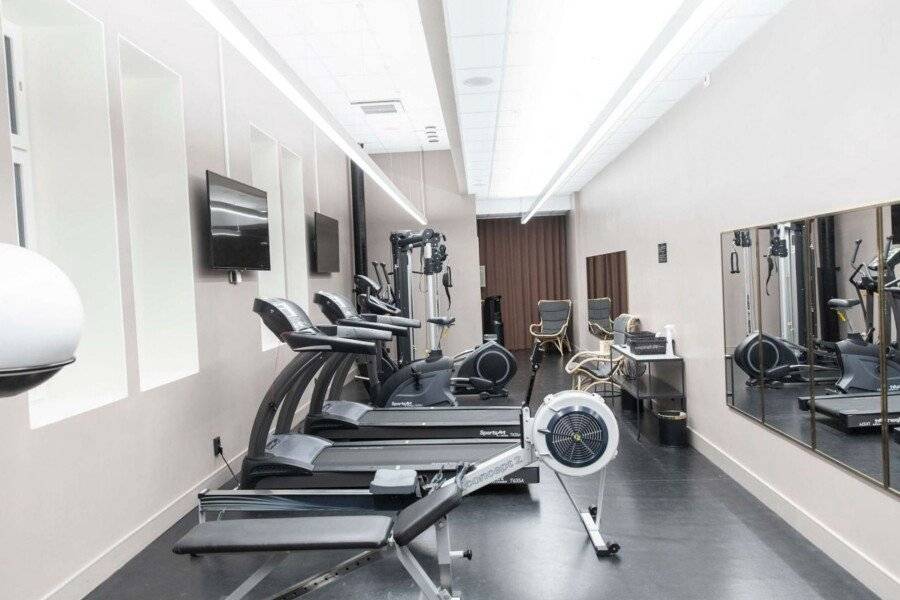 Radisson Collection, Strand Hotel fitness centre