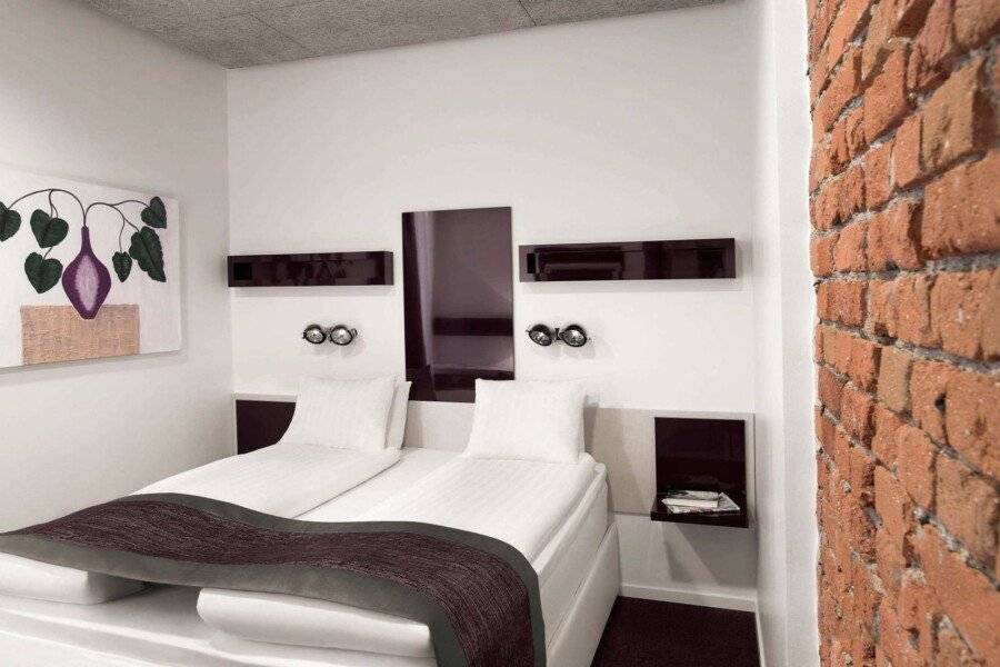 Ibis Styles Odenplan hotel bedroom