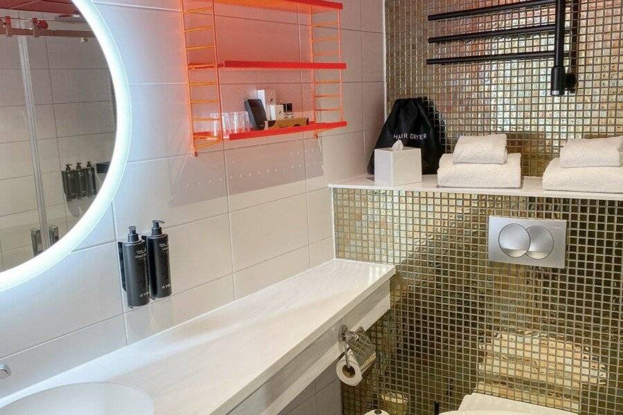 ProfilHotels Nacka bathtub