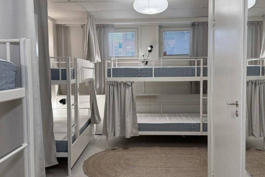 Nomad Gardet kids play area, hotel bedroom