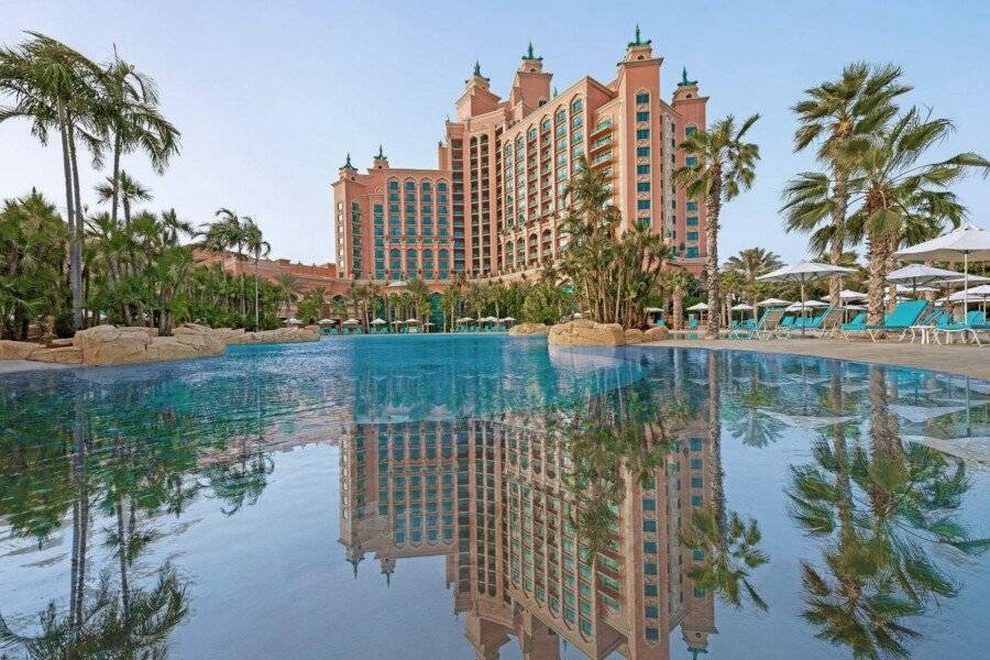 Atlantis, The Palm facade,outdoor pool