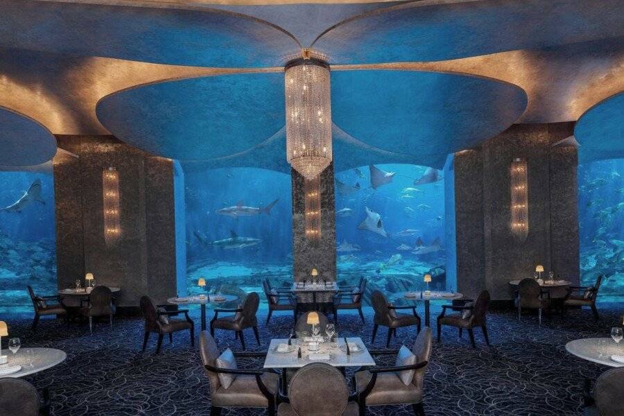 Atlantis, The Palm restaurant, ocean view