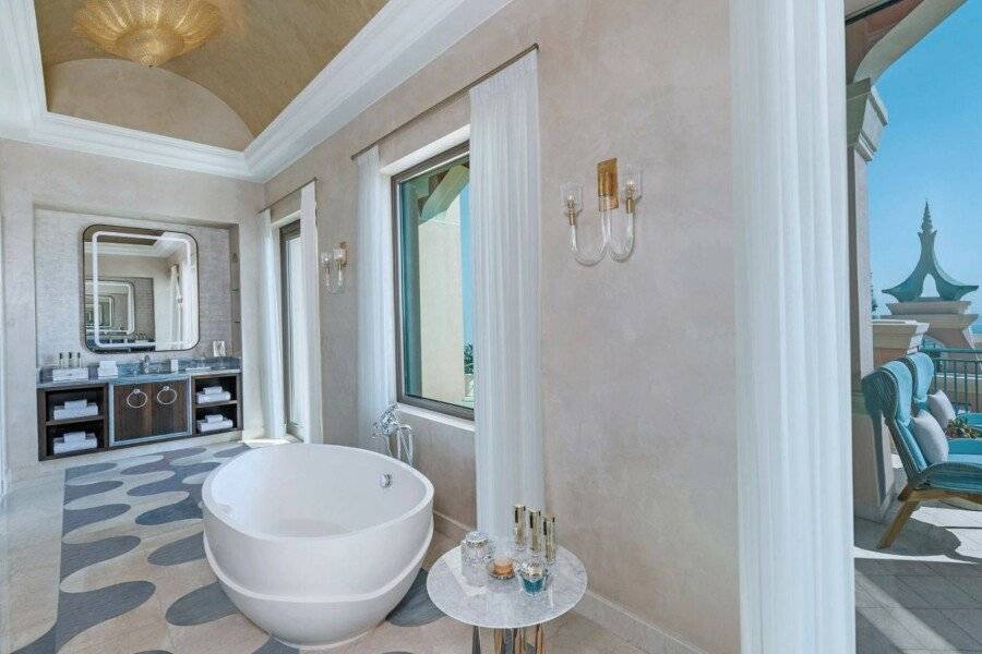 Atlantis, The Palm bathtub,balcony,ocean view