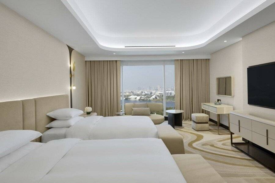 Grand Hyatt hotel bedroom,ocean view