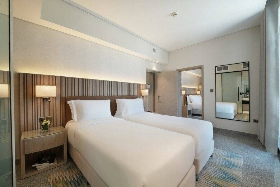 Arabian Park, an Edge by Rotana Hotel hotel bedroom