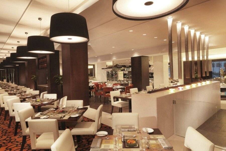 Mövenpick Grand Al Bustan restaurant