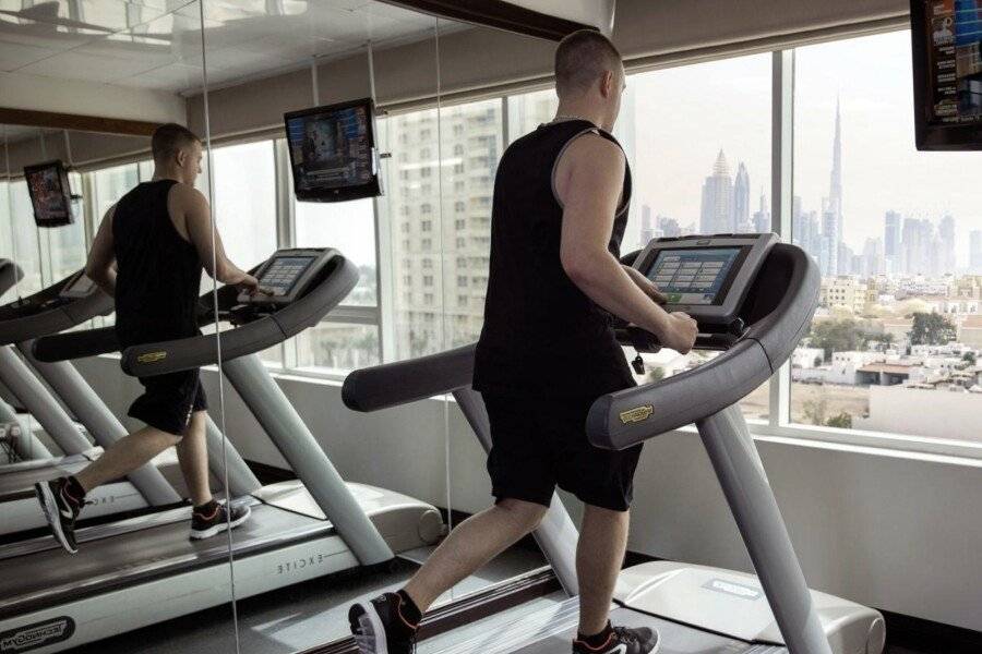 Jumeira Rotana – fitness centre