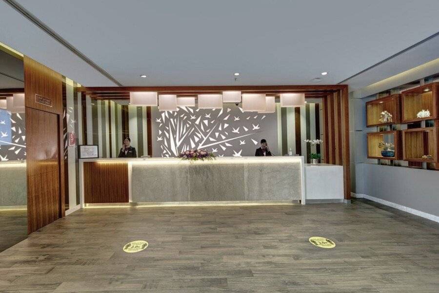 Howard Johnson Plaza by Wyndham Deira lobby,front desk,