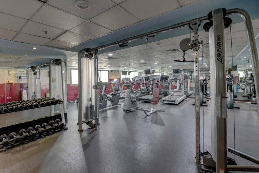 Howard Johnson Plaza by Wyndham Deira fitness centre