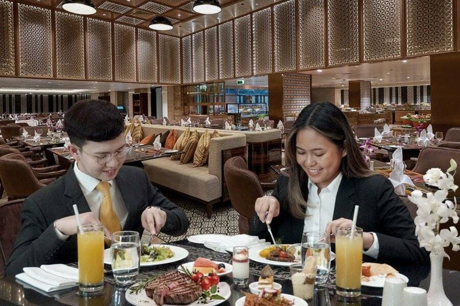 Millennium Airport Hotel restaurant