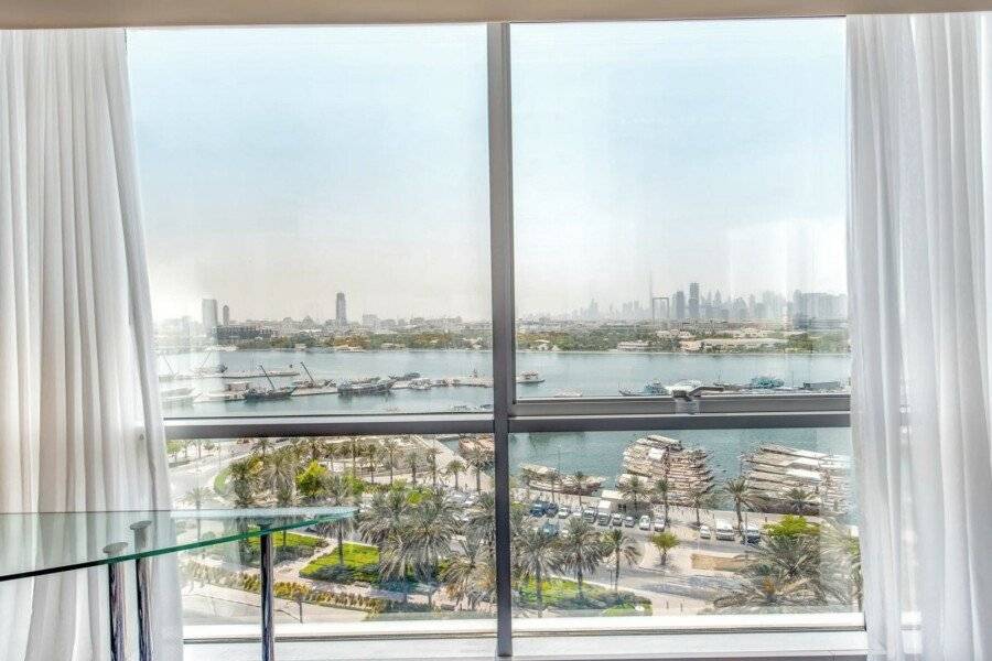 Golden Sands Boutique Hotel-Dubai Creek ocean view