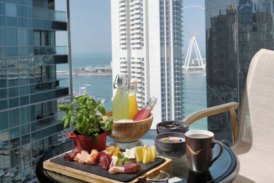 Mövenpick Hotel Jumeirah Beach balcony,ocean view,breakfast