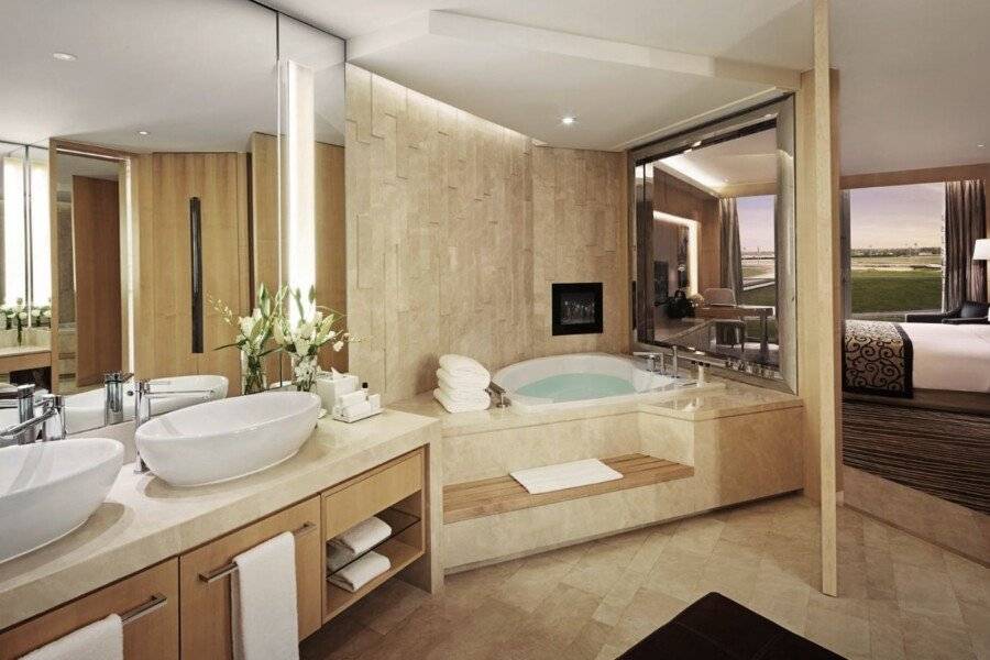 The Meydan Hotel bathtub