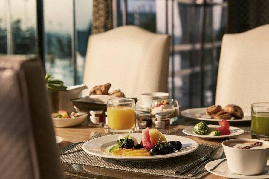 The Meydan Hotel breakfast, restaurant