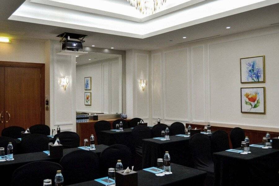 Sofitel Jumeirah Beach conference room,meeting room