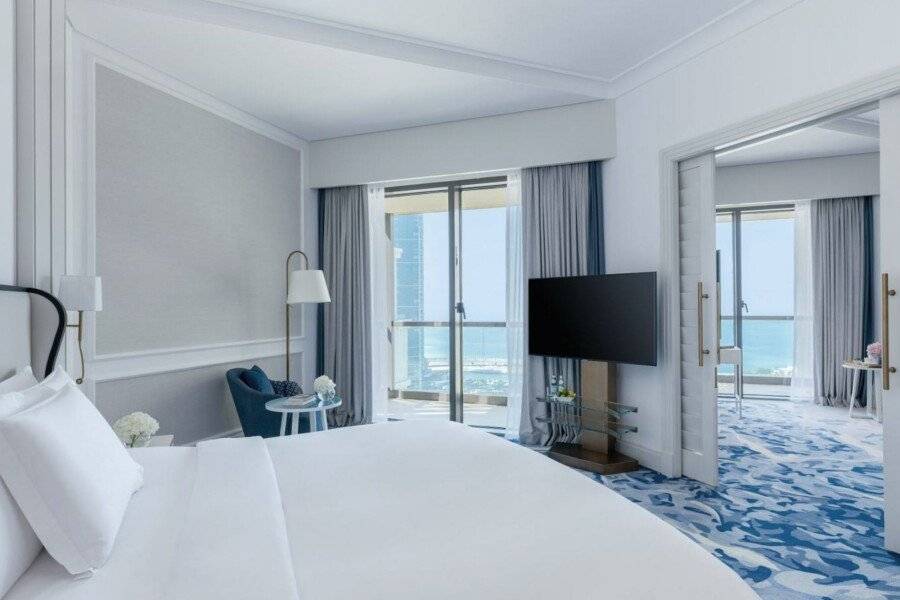 Sofitel Jumeirah Beach hotel bedroom,ocean view