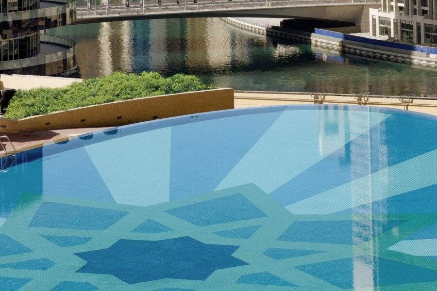 JW Marriott Hotel Dubai Marina infinity pool, outdoor pool