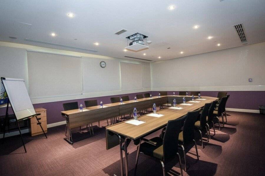 Premier Inn Investments Park conference room,meeting room