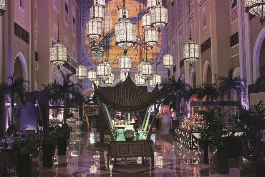 Oaks Ibn Battuta Gate lobby,