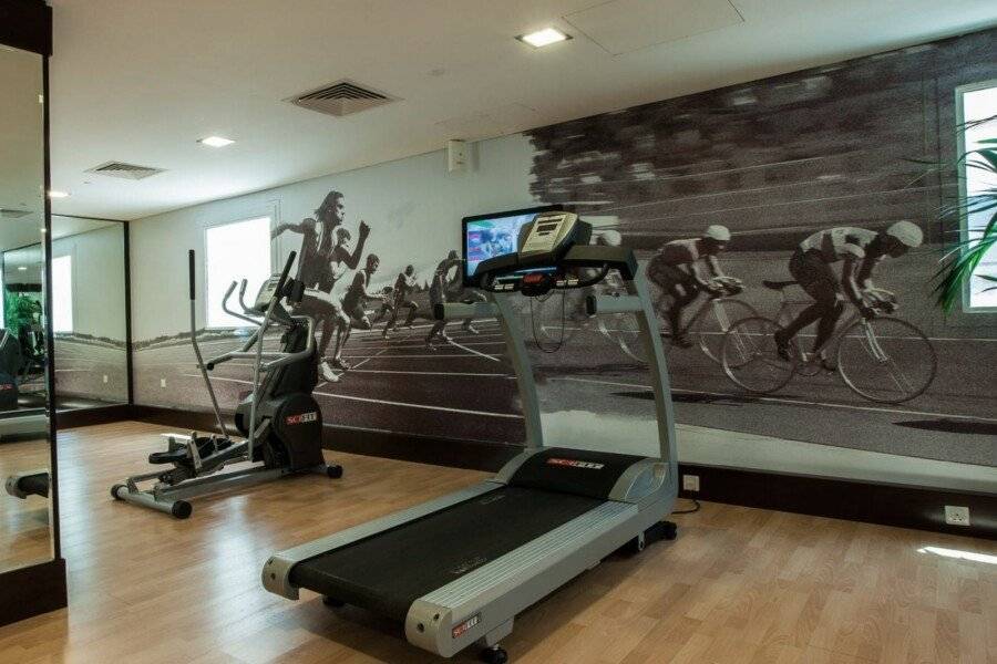 Citymax Hotel Bur fitness centre