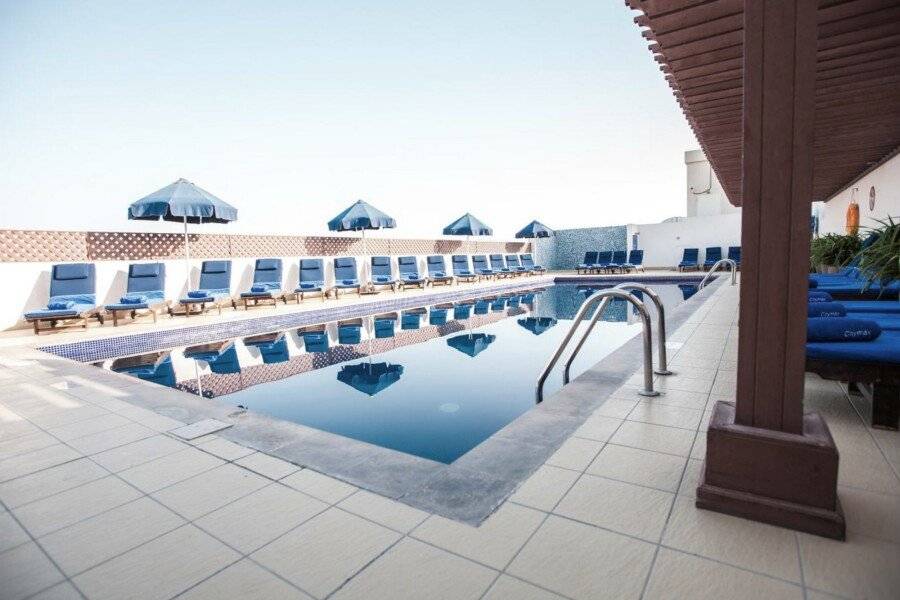 Citymax Hotel Bur rooftop pool,outdoor pool,pool