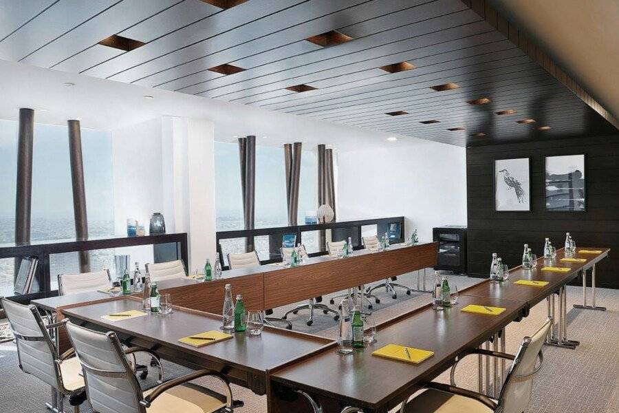 voco, an IHG Hotel conference room,meeting room