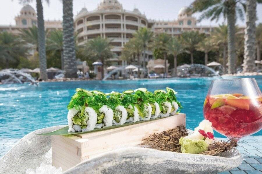 Kempinski Hotel & Residences Palm Jumeirah , pool, restaurant, bar