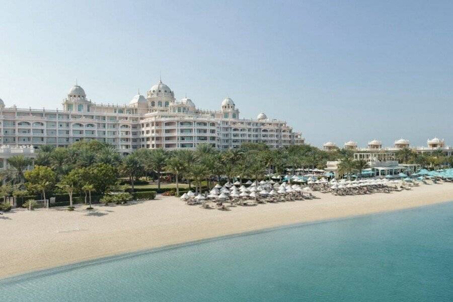 Kempinski Hotel & Residences Palm Jumeirah facade, beach, outdoor pool