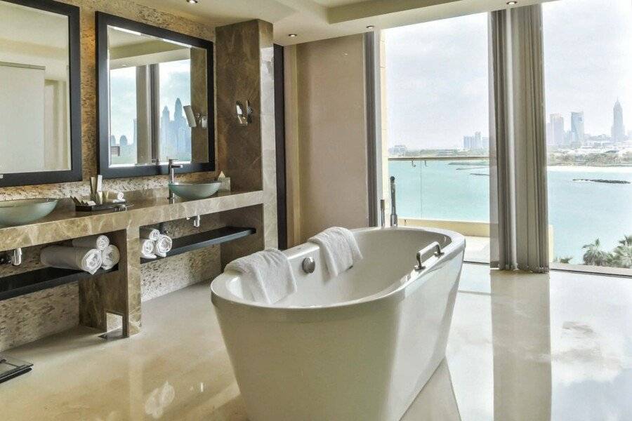 Rixos The Palm Hotel & Suites - Ultra All Inclusive bathtub,ocean view