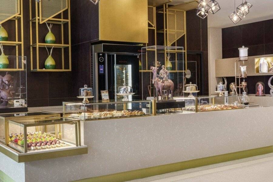 Rixos The Palm Hotel & Suites - Ultra All Inclusive restaurant, lobby