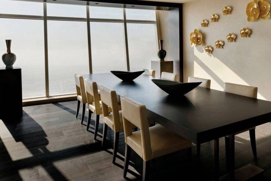 JW Marriott Marquis Hotel conference room